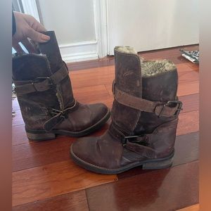 Vintage Steve Madden Boots Women 6.5 Brown Leather Mid Calf Fur Buckle Winter